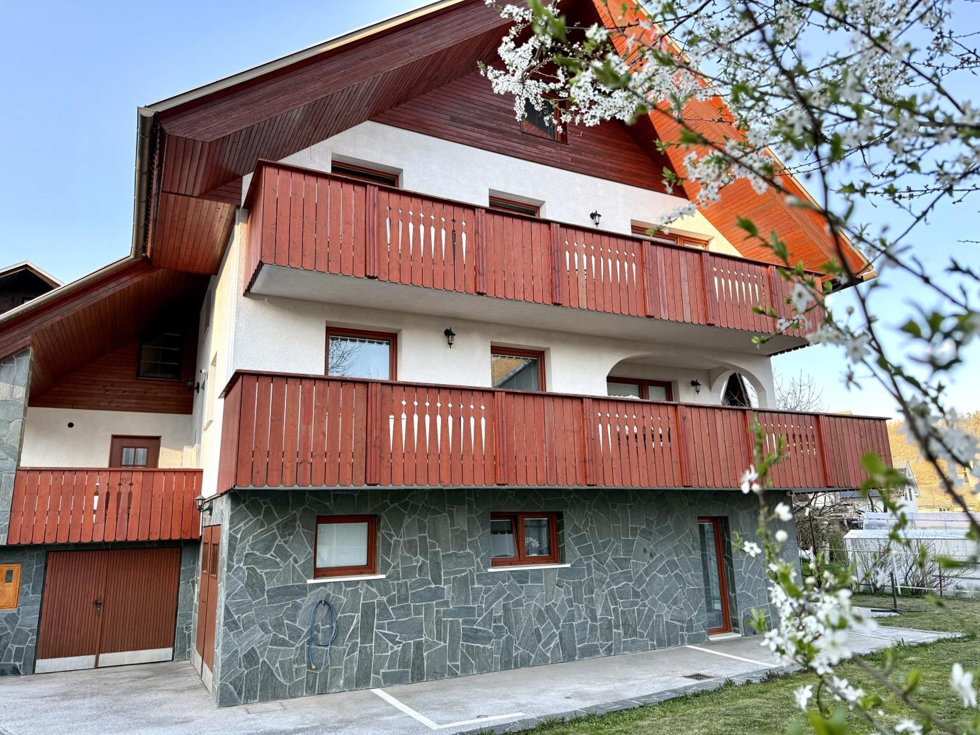 Guest House Kobal Spodnje Gorje Exterior foto